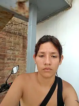 FerneyManti live sex cam