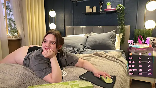 Lella_Ryann_ live sex cam