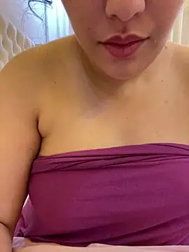 Bold-arabic-vibes's cam snapshot