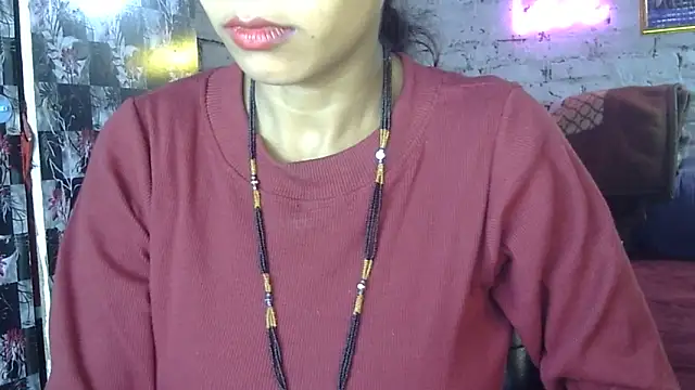 Sexy_Heena69's cam snapshot