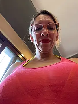 Gatitacarlita live sex cam