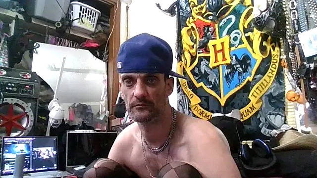 slinginbigD live sex cam