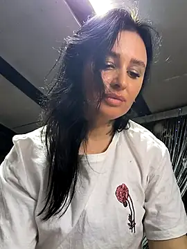 KikiXRed live sex cam