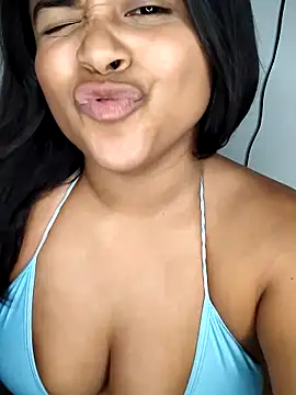 lucia_sweet08's cam snapshot