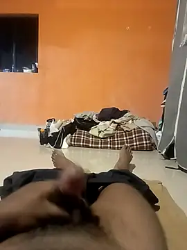 newboygoa's cam snapshot