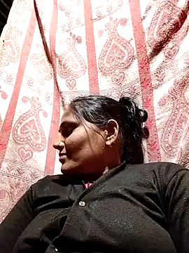 RAJPOOT407's cam snapshot