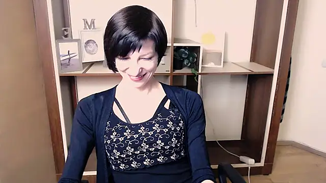 _AngeliaFlow_'s cam snapshot