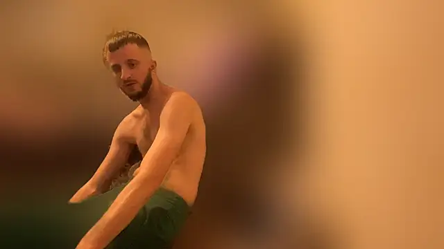 Grek32X live sex cam