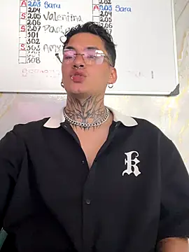 AlecBanne live sex cam