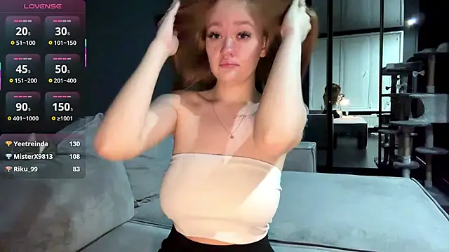 SecretGerl_baby2007's cam snapshot