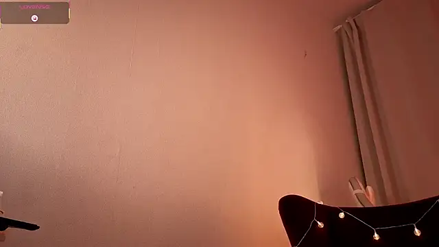 MonicaMilligan's cam snapshot