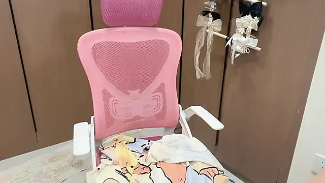 Lilium-520 live sex cam