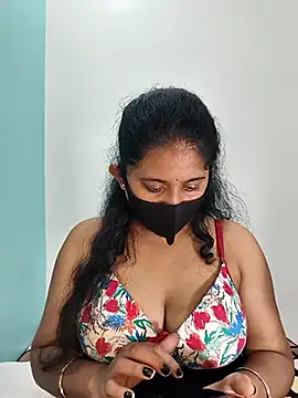 Your-Vedika live sex cam
