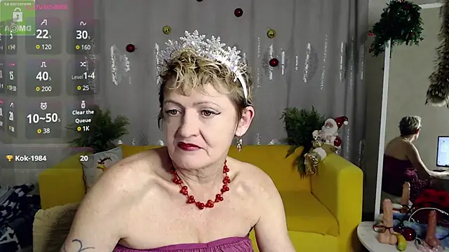 SexyGrandma_'s cam snapshot