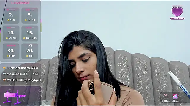 ZiaCalifa live sex cam