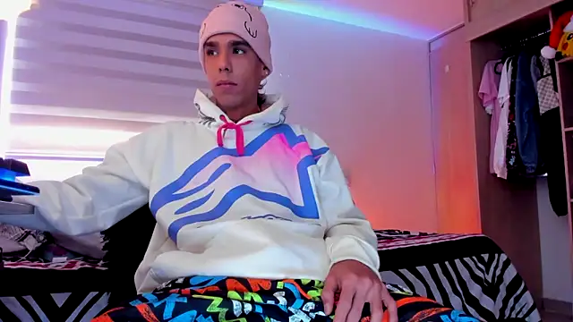 Damianwhite live sex cam