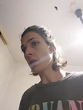 SheTheDeeevil live sex cam