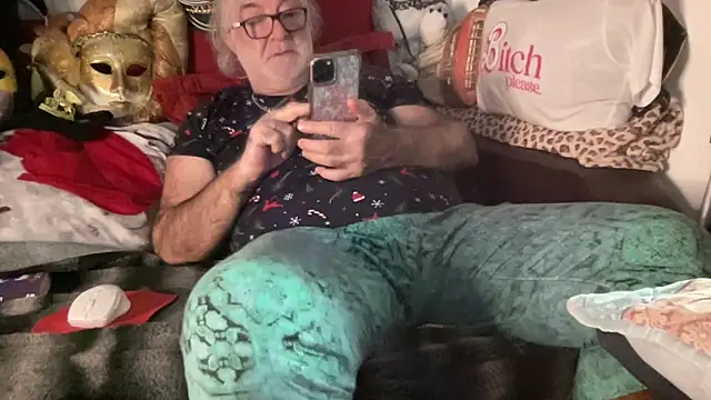 EroticVenetian live sex cam