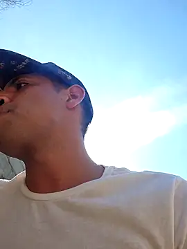 LiosArmando420's cam snapshot