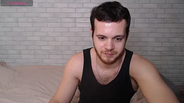 Alexxx_horny live sex cam