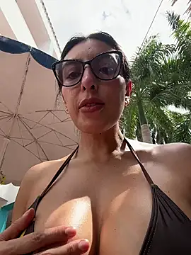 CorinVeil's cam snapshot