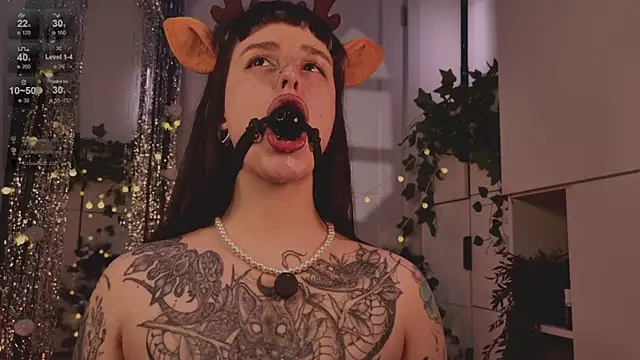 MichaellaMoon's cam snapshot