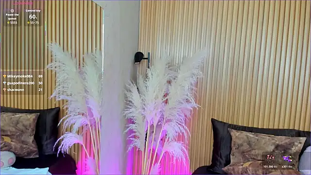 AlexiaAbbey live sex cam