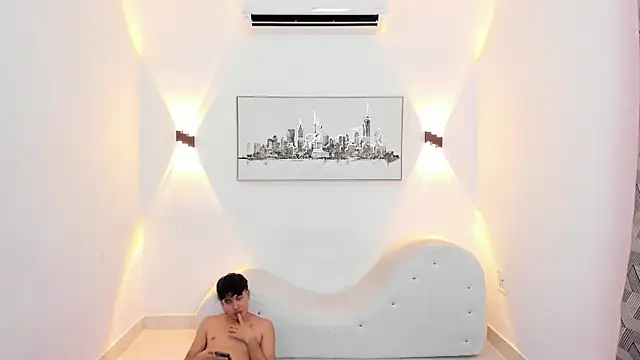 YouBratty2 live sex cam