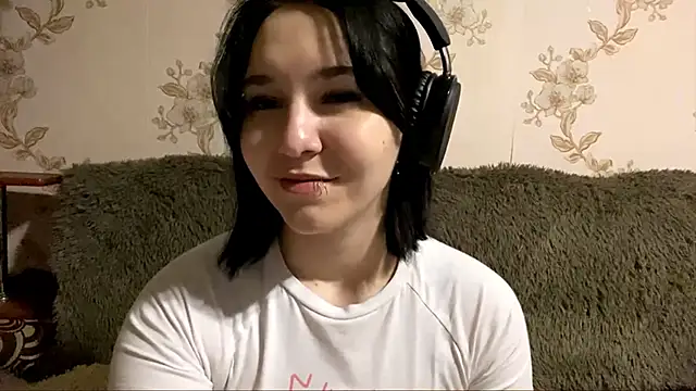 EmilyVeiro's cam snapshot