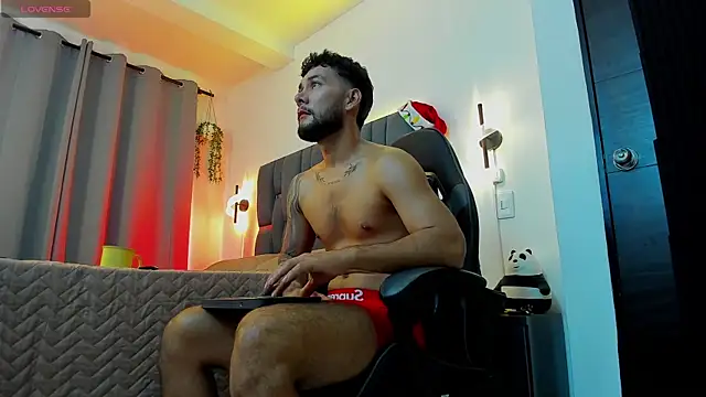 noah_corvelle's cam snapshot