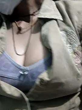 Piya_Bakshi's cam snapshot