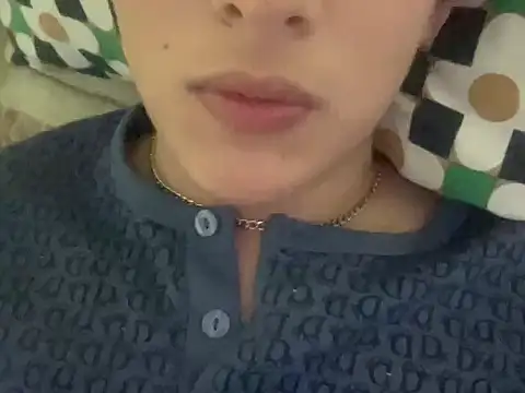 charles3142's cam snapshot