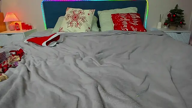 BritneyLix live sex cam