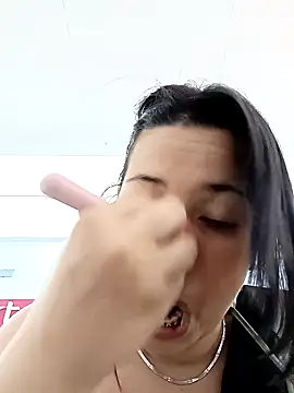 LaDiabla_31's cam snapshot