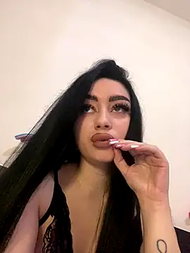 Briana_lrs live sex cam