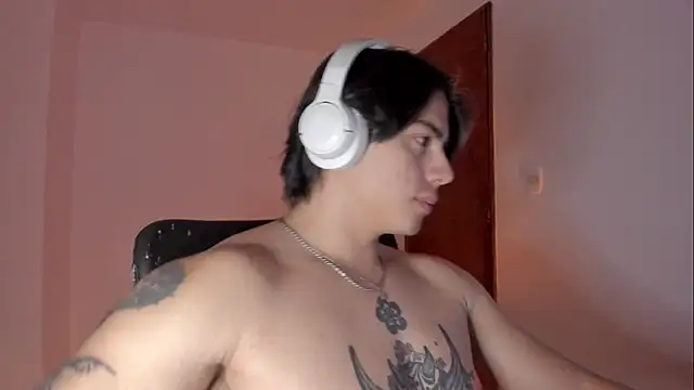 Giordano_Russo's cam snapshot