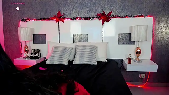 DannaBelucci live sex cam