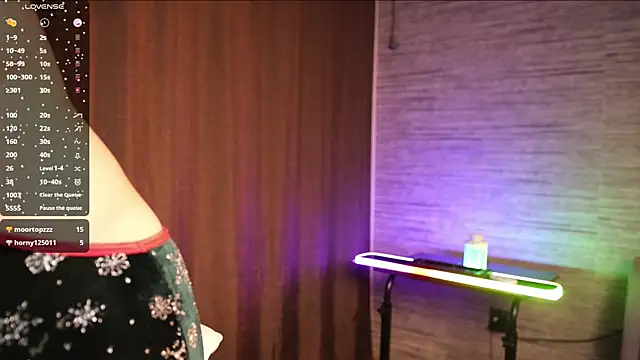 LuckyForesk1n live sex cam