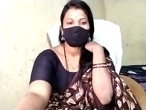 Mumbaistar live sex cam