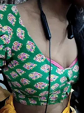 kavya-telugu84 live sex cam