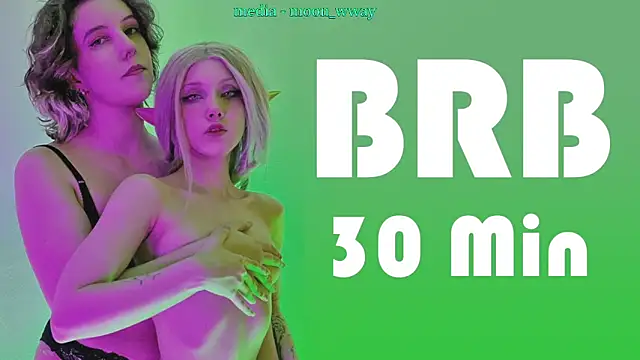 MoonWayWithMemes live sex cam