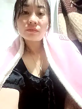 boiboi001 live sex cam