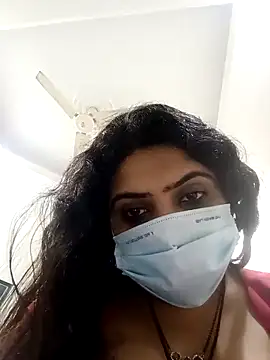 indianbeautystar's cam snapshot