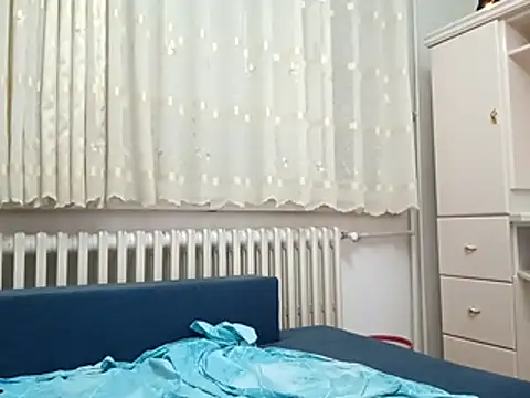 milf44milf's cam snapshot