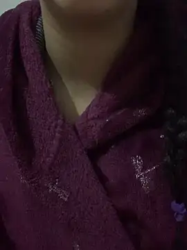 Sara782f's cam snapshot