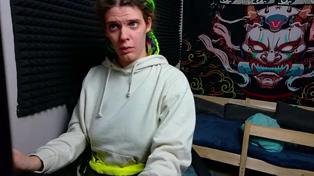 KIKI_Krash live sex cam