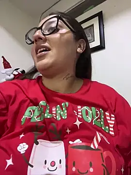 croftsmila live sex cam