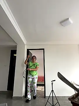 JuanitaMore01's cam snapshot