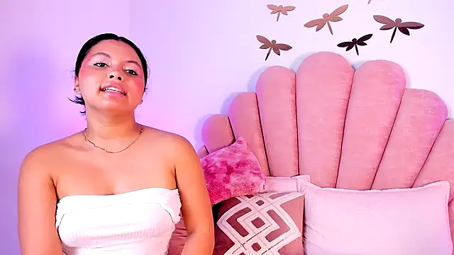 Paula_Teen_'s cam snapshot