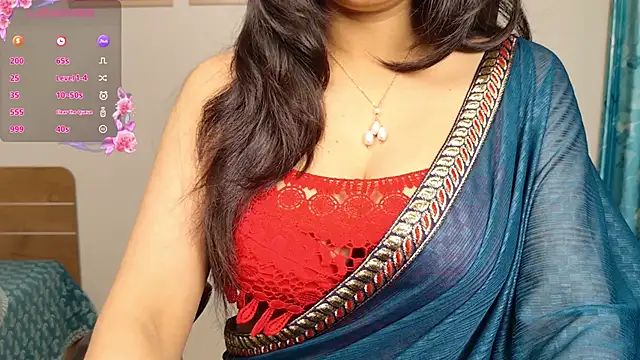 Aashvika live sex cam
